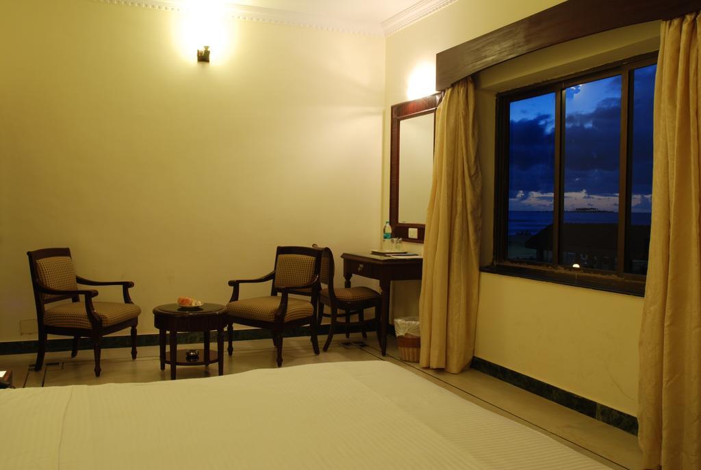Paradise Isle Beach Resort Udupi Pokoj fotografie
